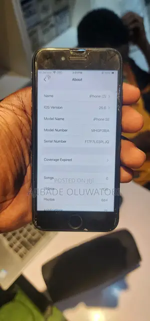Apple iPhone SE 64 GB Black