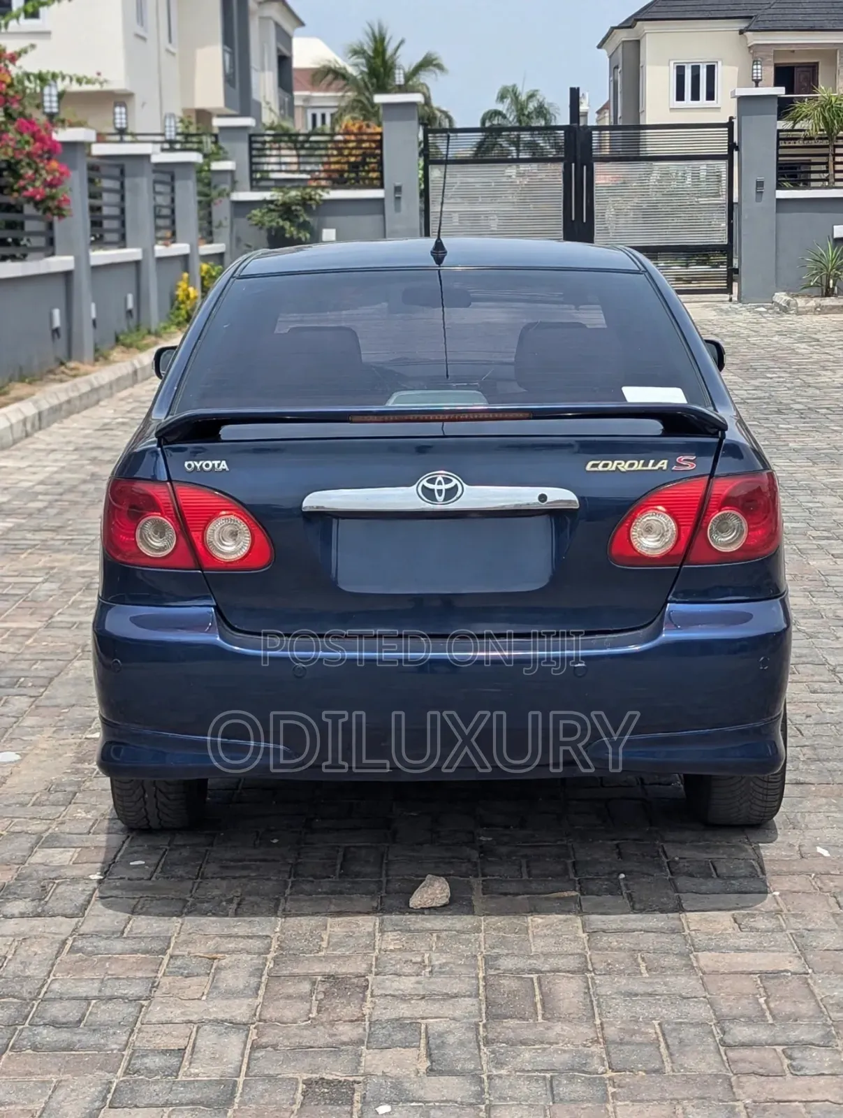 Toyota Corolla 2004 Blue