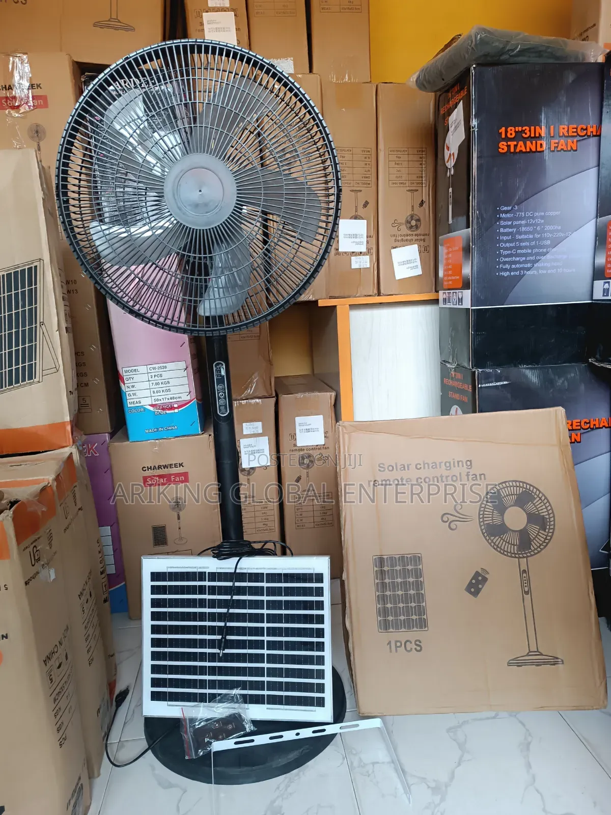 Energy-Saving Solar Standing Fan With Solar Panel