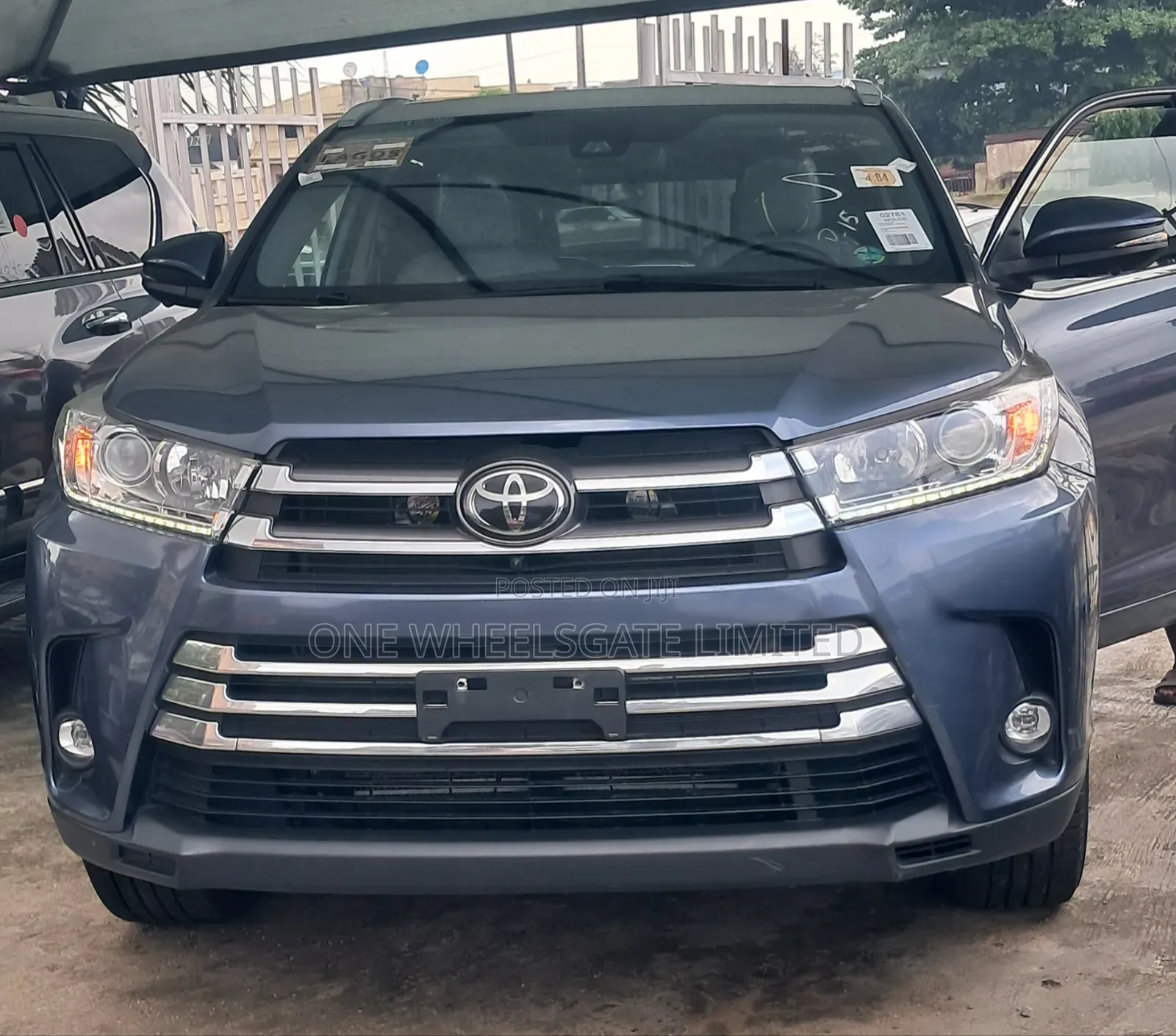 Toyota Highlander 2019 Blue