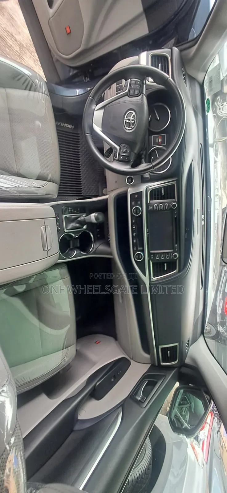 Toyota Highlander 2019 Blue