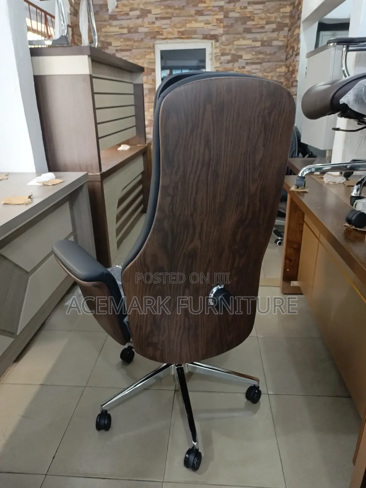 Executive Office Chair