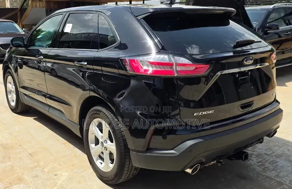 Ford Edge Titanium 2021 Black