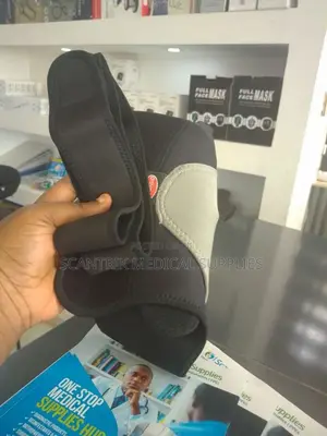 Orthopedic Shoulder Support Brace