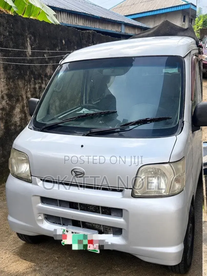Daihatsu Hijet 2011 Grey