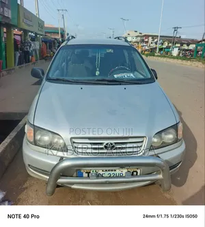 Toyota Picnic 2.0 FWD 2002 Silver