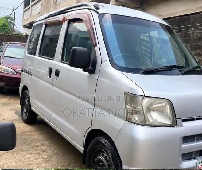 Daihatsu Hijet 2011 Grey
