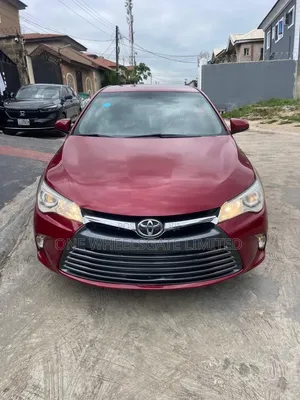 Toyota Camry SE 4dr Sedan (2.5L 4cyl 6A) 2016 Red