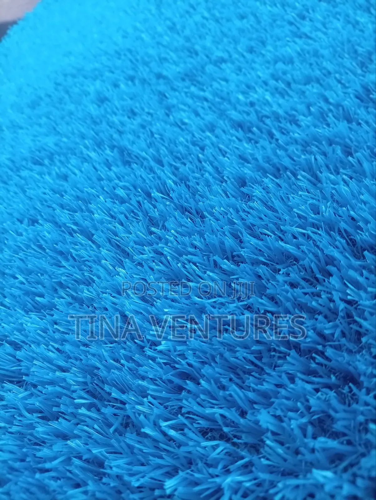 Artificial Grass. Available in Different Sizes and Colours.