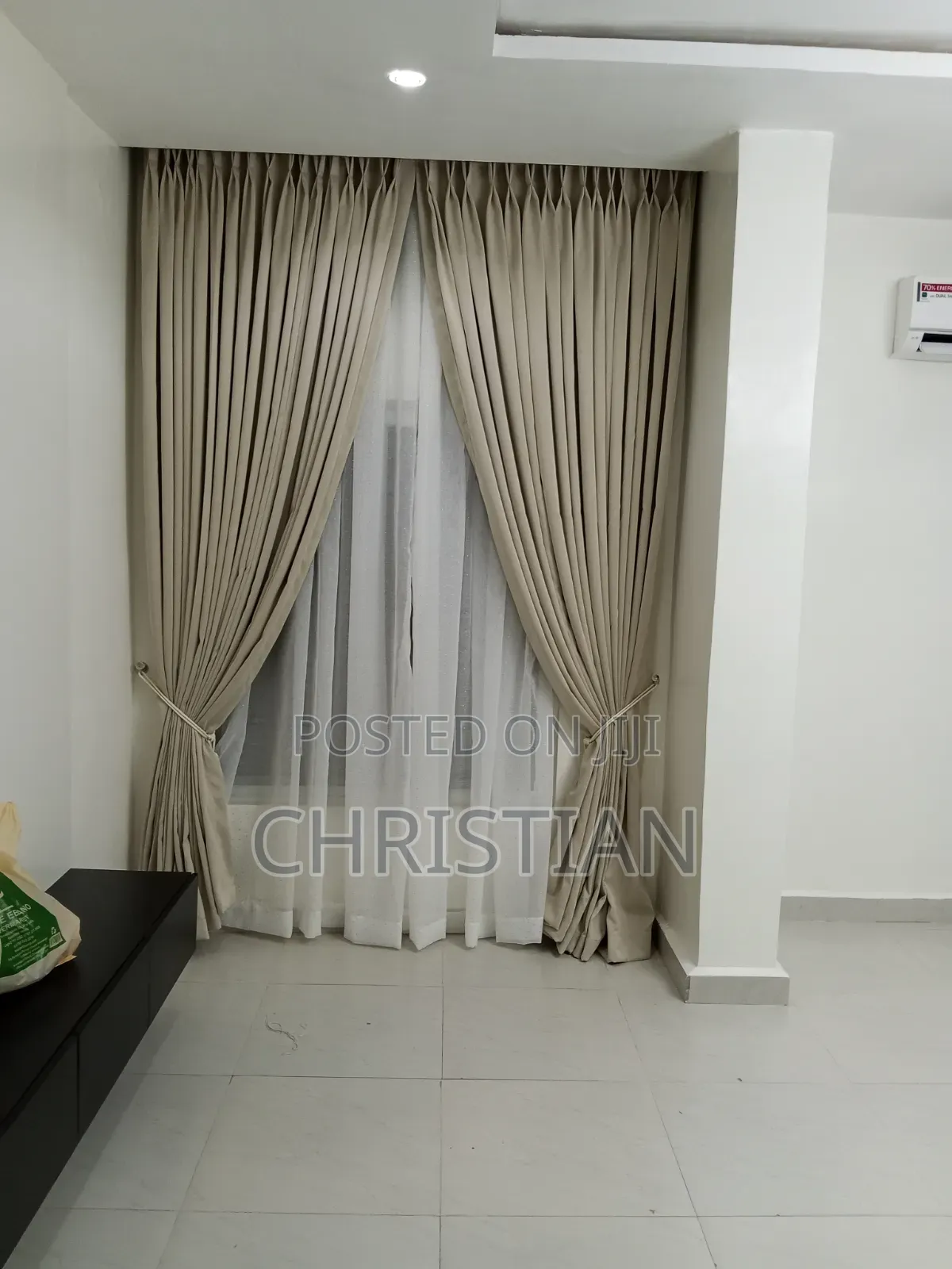 Interior Decorations (Curtains)