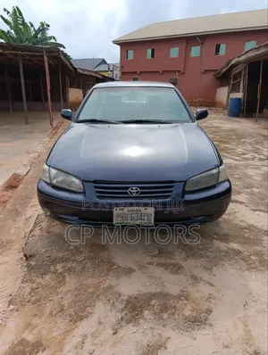 Toyota Camry LE 4dr Sedan (2.2L 4cyl 4A) 2001 Blue