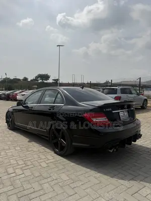 Mercedes-Benz C300 Sport 4Matic Sedan AWD (3.5L 6cyl 7A) 2013 Black