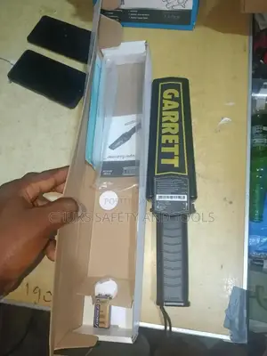 Handheld Metal Detector Wand or Security Metal Detector Scanner