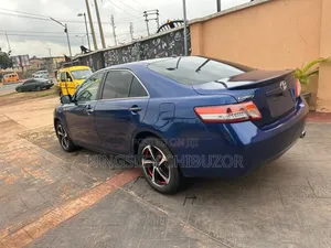 Toyota Camry 2011 Blue