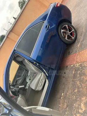 Toyota Camry 2011 Blue