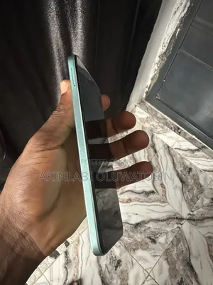 Infinix Hot 50i 128 GB