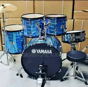 High Quality Yamaha Drum Set