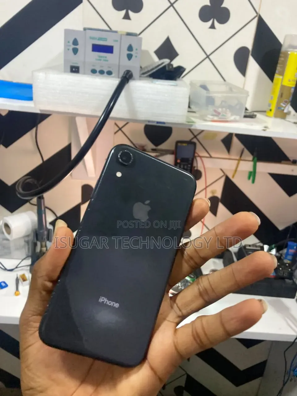 Apple iPhone XR 64 GB Gray