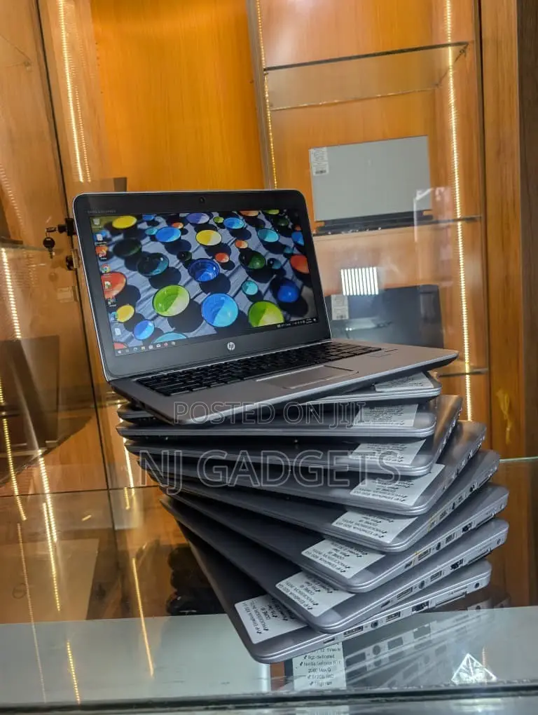 Laptop HP EliteBook 820 G3 8GB Intel Core i5 SSD 256GB