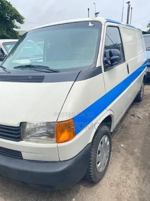Volkswagen Transporter 2000 White
