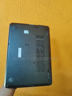 Laptop HP EliteBook 820 G4 8GB Intel Core i7 SSD 256GB