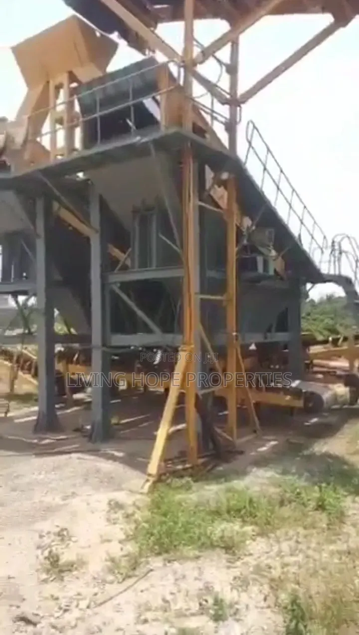 Fuly Operational Quarry Site With Zenith Crusher & Heavyduty Equipment