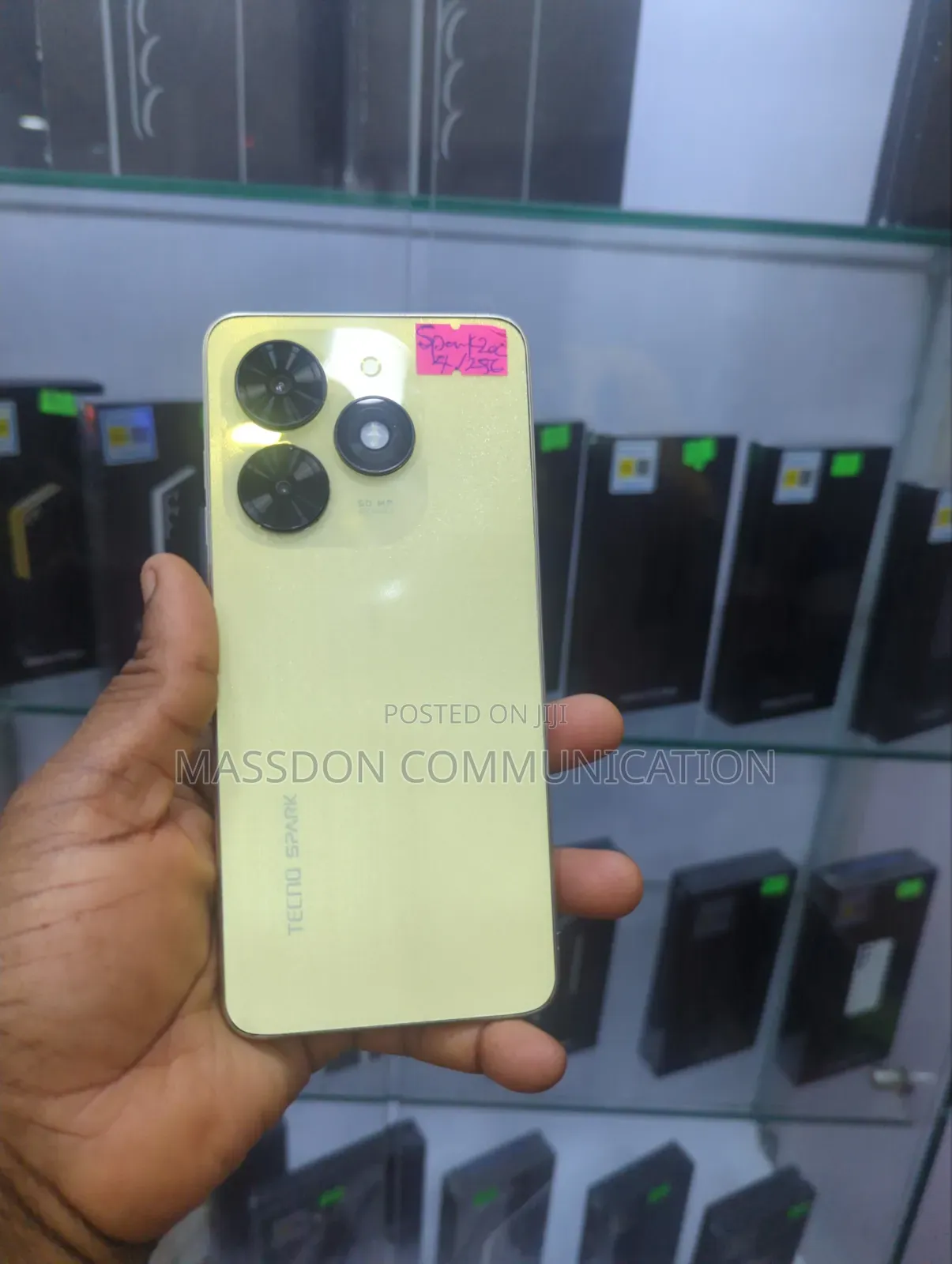 Tecno Spark 20C 256 GB Yellow