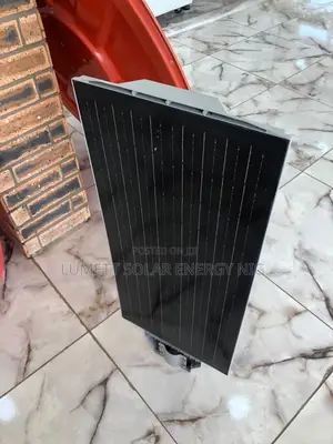 400W Solar Streetlight for Outdoor Use