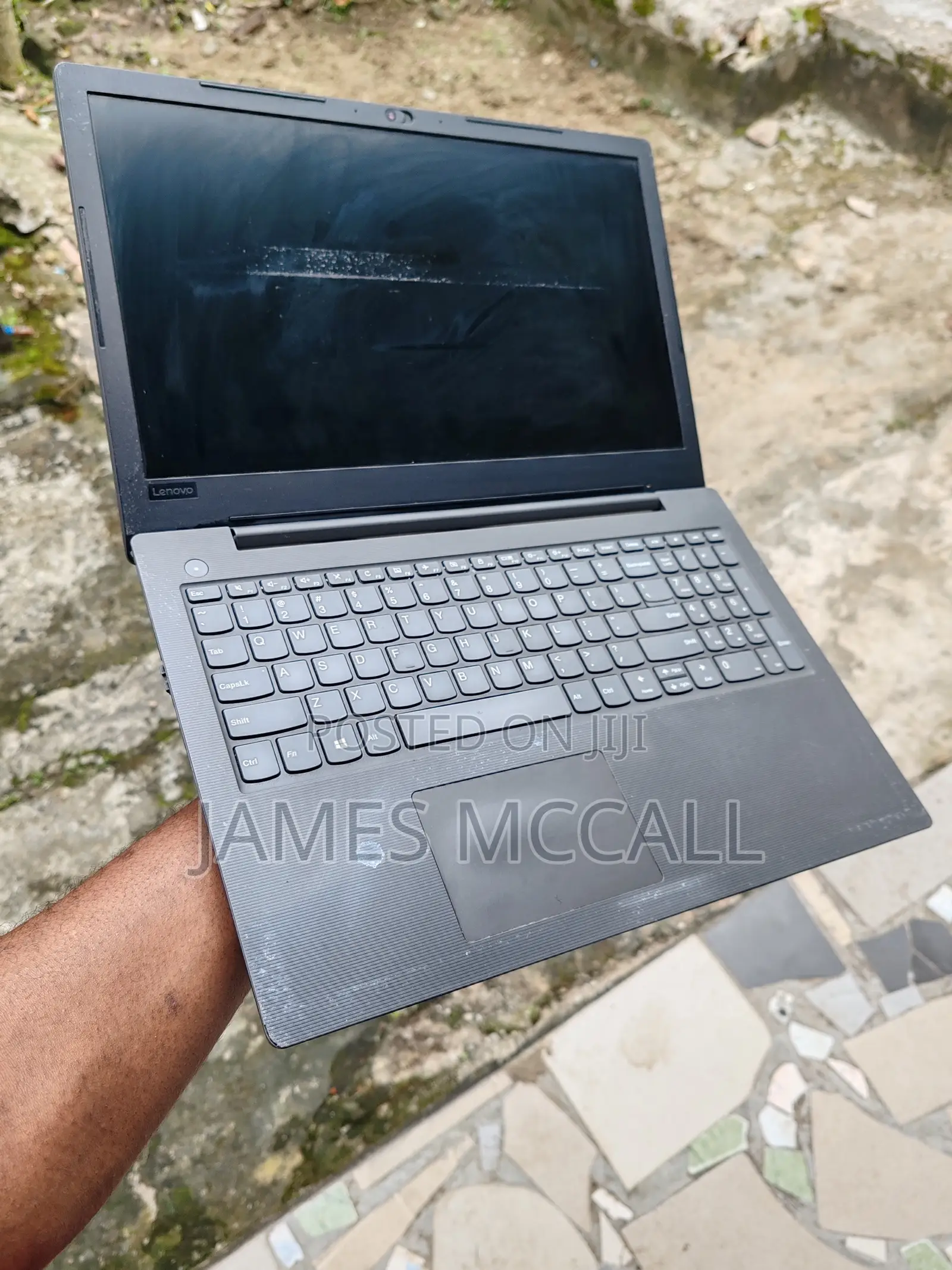 Laptop Lenovo V130-15IKB 4GB Intel Core i3 SSD 128GB