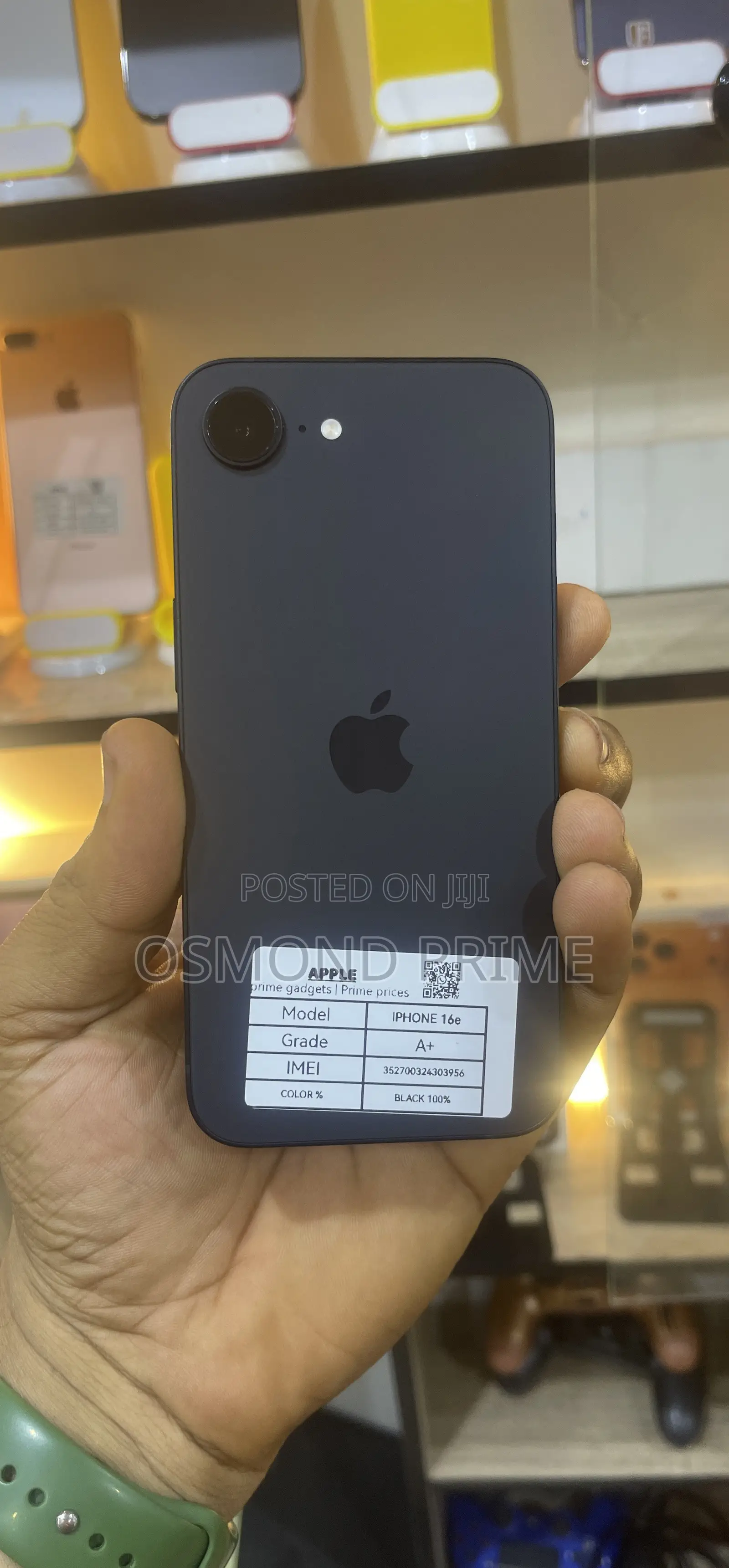 Apple iPhone 16e 128 GB Black
