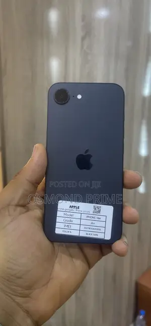 Apple iPhone 16e 128 GB Black