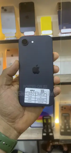 Apple iPhone 16e 128 GB Black