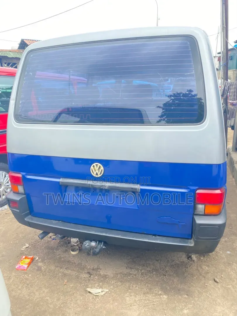 Volkswagen Transporter 1999 Blue
