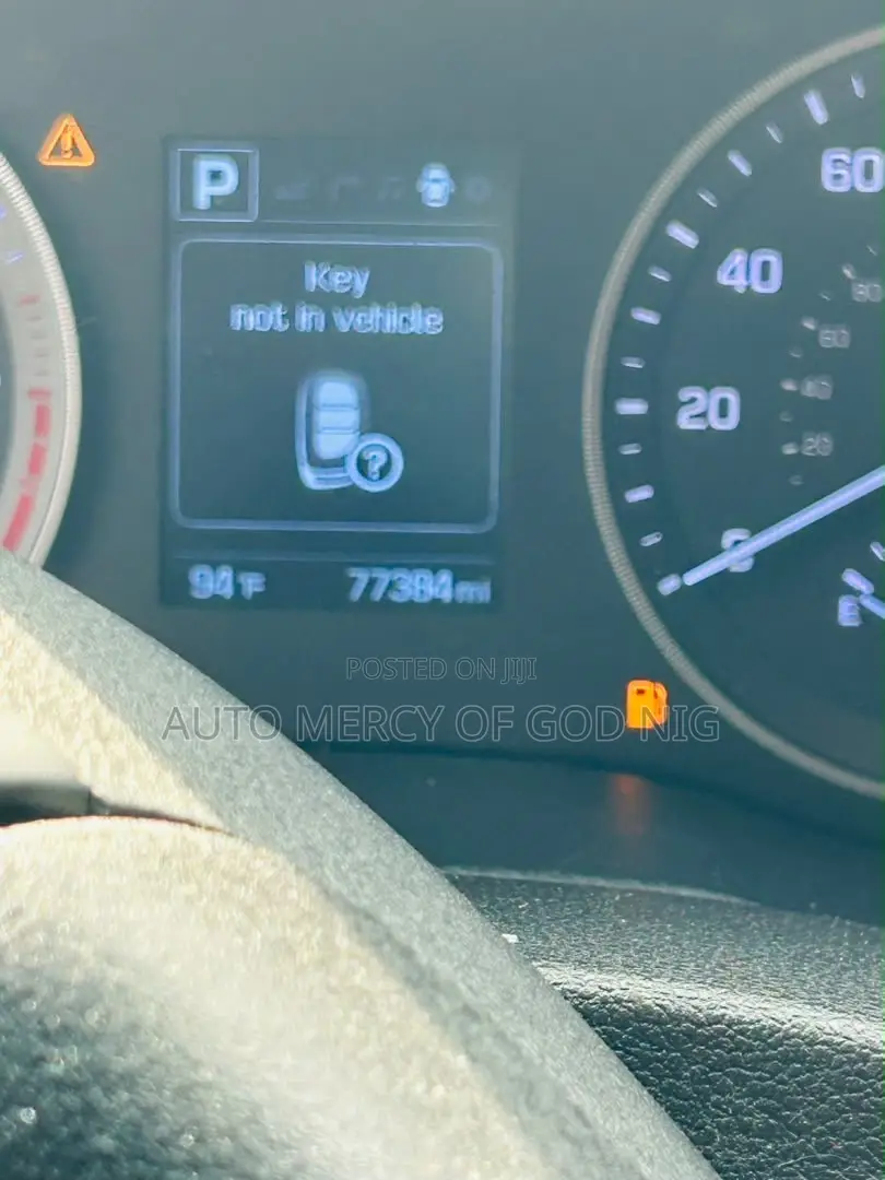 Hyundai Tucson 2017 Orange