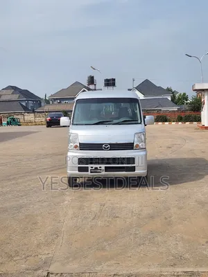 Mazda E2000 2013 Grey