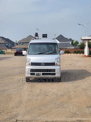 Mazda E2000 2013 Grey