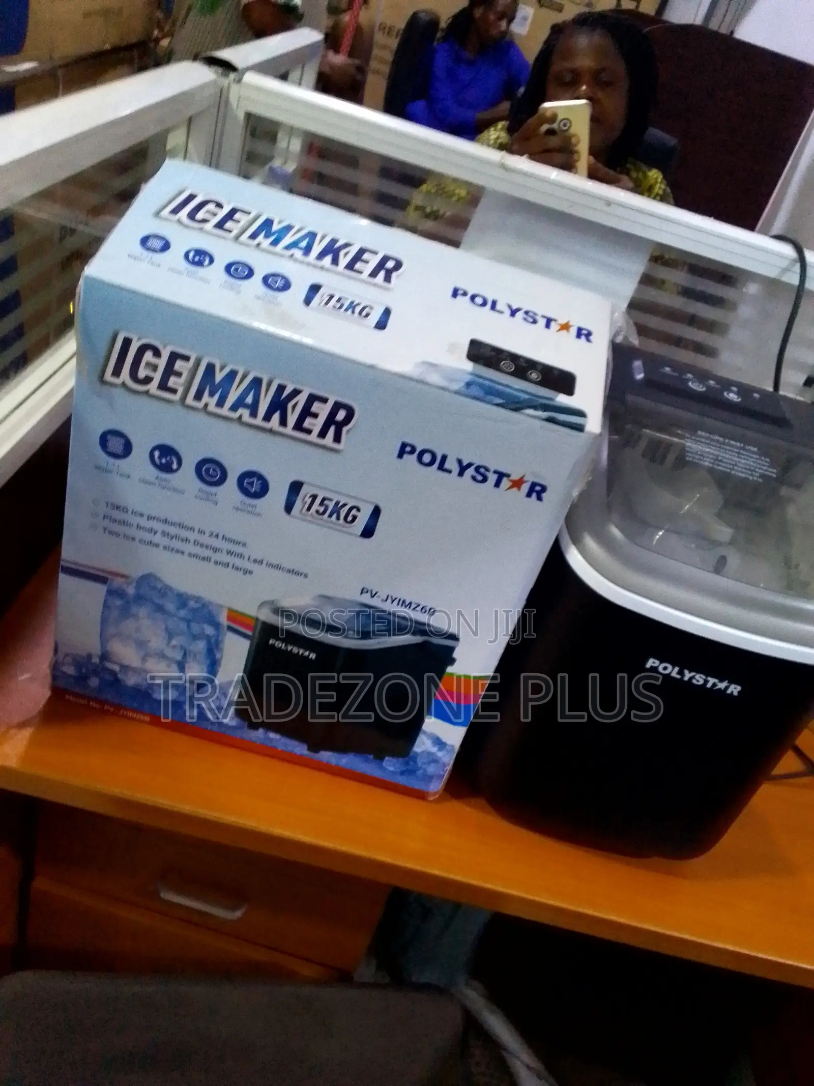 Polystar 15kg Ice Maker for Refreshing Drinks Anytime