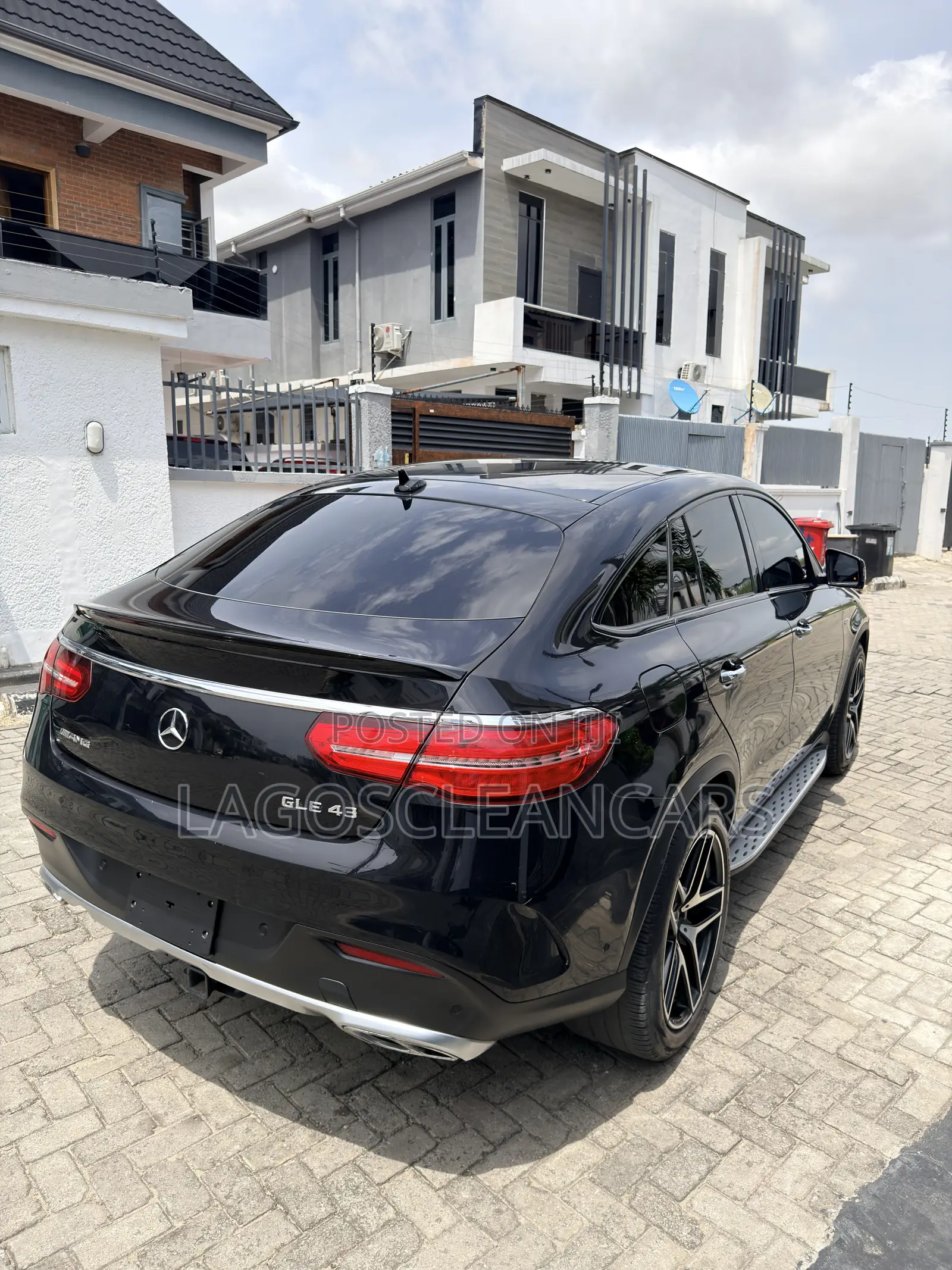 Mercedes-Benz GLE-Class 2017 Black