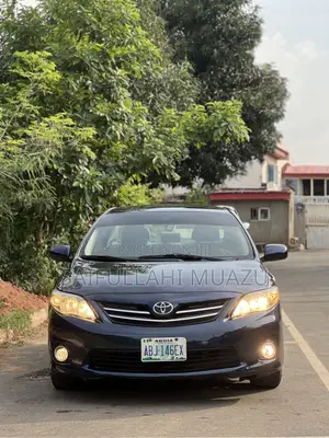 Toyota Corolla 2012 Blue