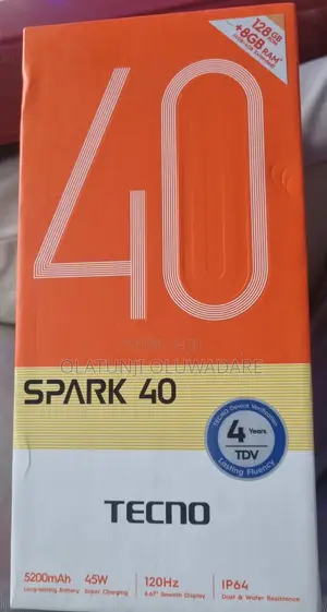 Tecno Spark 40 128 GB White