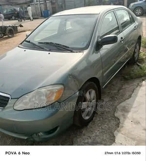 Toyota Corolla 2006 Green