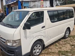Toyota HiAce 2008 White