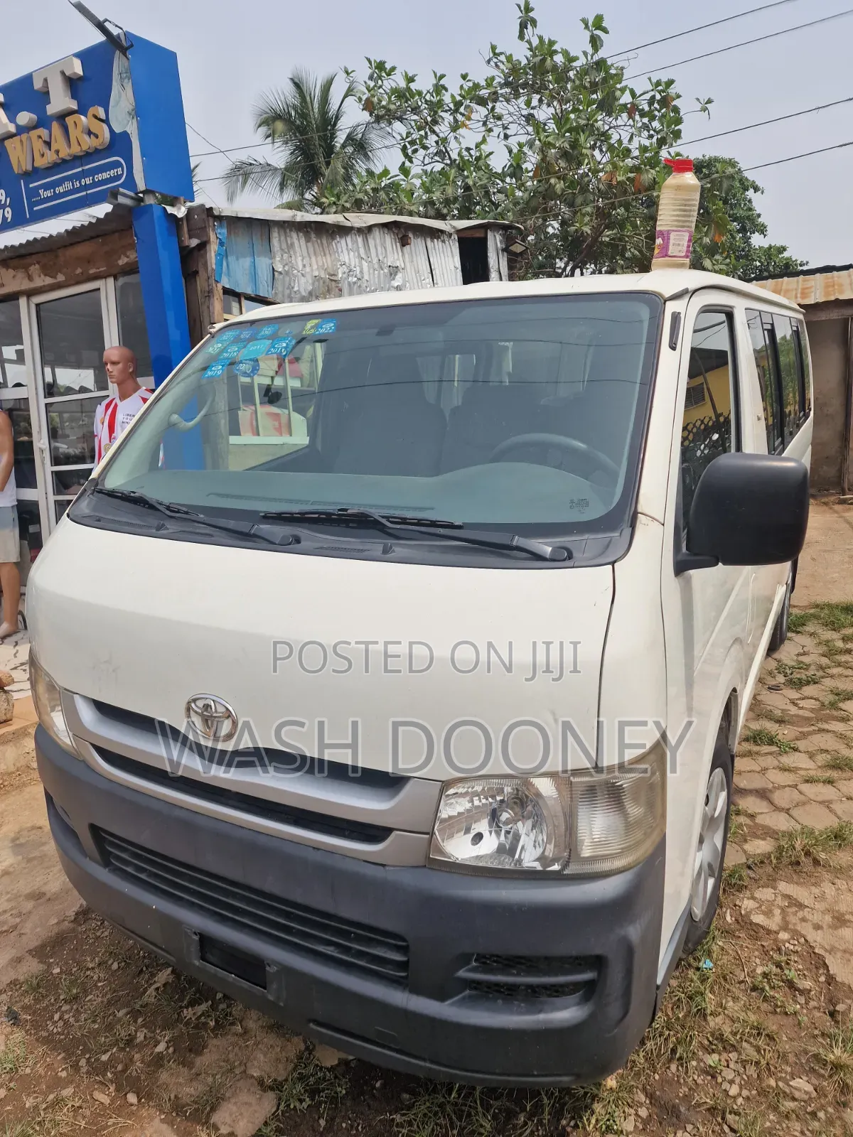 Toyota HiAce 2008 White