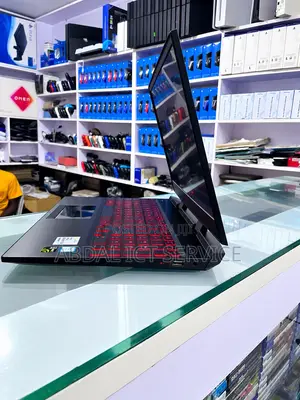 Laptop HP Omen 15 16GB Intel Core i5 SSD 1T