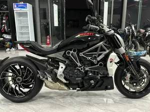 Ducati Superleggera V4 2016 Black