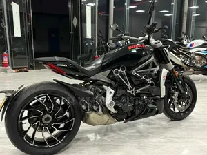 Ducati Superleggera V4 2016 Black