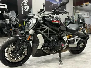 Ducati Superleggera V4 2016 Black