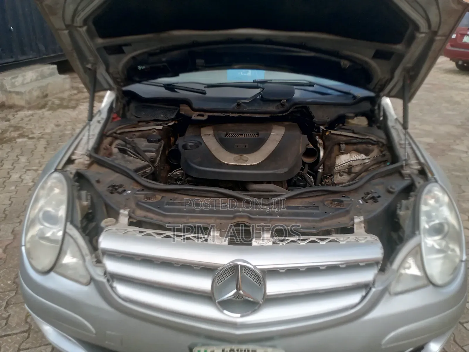 Mercedes-Benz R-Class 2009 Silver
