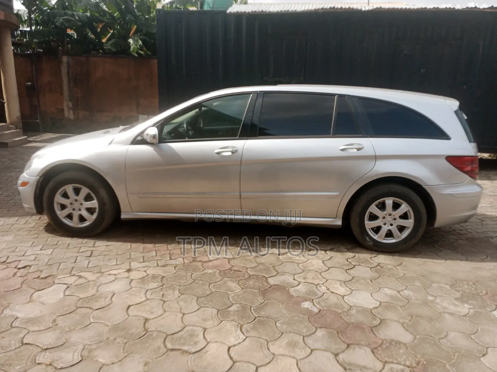 Mercedes-Benz R-Class 2009 Silver