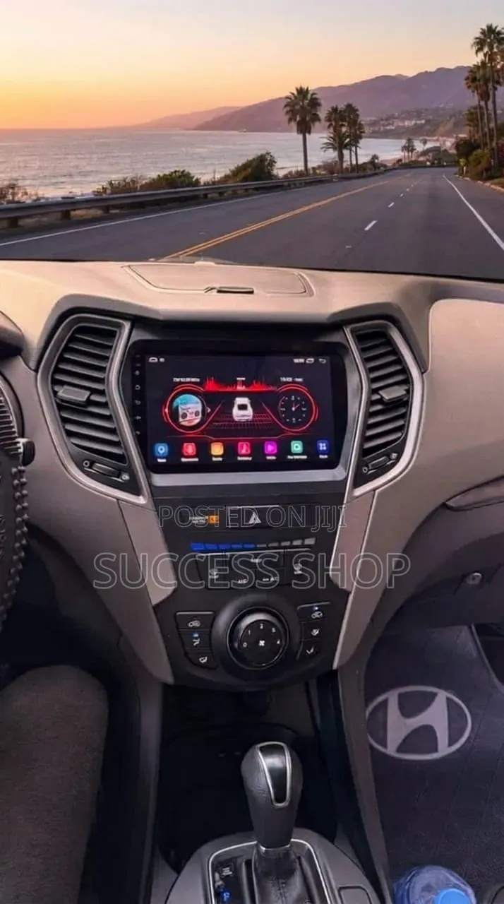 Hyundai Santa Fe 2013-2017 Android Screen With Reverse Camera 